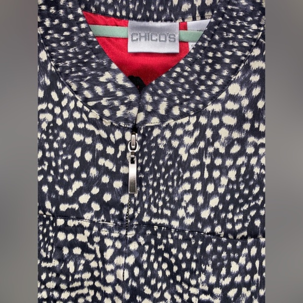 Chico's Animal Print Zip Front Jacket Red Satin Owl Graphic Lining Size 1 Medium - Picture 3 of 8